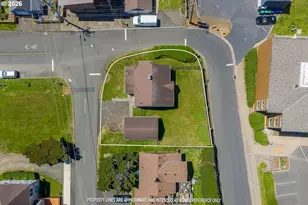 1509 NW 39th St, Lincoln City, OR 97367 - Photo 35