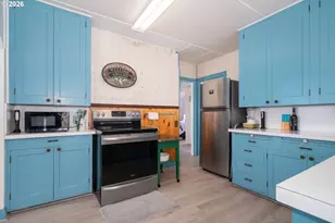 1509 NW 39th St, Lincoln City, OR 97367 - Photo 7
