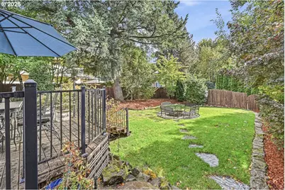 30 Da Vinci St, Lake Oswego, OR 97035 - Photo 35