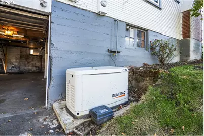 1301 9th St, Oregon City, OR 97045 - Photo 37