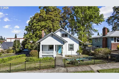 1301 9th St, Oregon City, OR 97045 - Photo 1