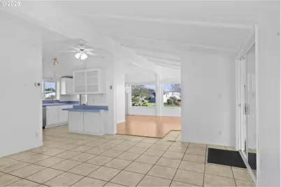 4730 Auburn Rd #65, Salem, OR 97301 - Photo 9