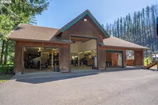 46836 McKenzie Hwy, Vida, OR 97488 - Photo 37