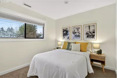 12719 NE Holladay St, Portland, OR 97230 - Photo 23