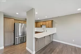 37867 College St, Sandy, OR 97055 - Photo 13