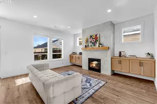 729 SE 35th St, Battle Ground, WA 98604 - Photo 11