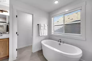 729 SE 35th St, Battle Ground, WA 98604 - Photo 31