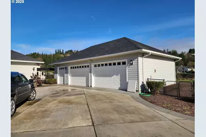 2567 Lewis River Rd, Woodland, WA 98674 - Photo 39