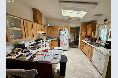 100 River Bend Rd #74, Reedsport, OR 97467 - Photo 11