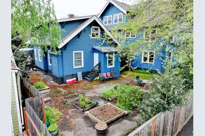 4024 NE 6th Ave, Portland, OR 97212 - Photo 3