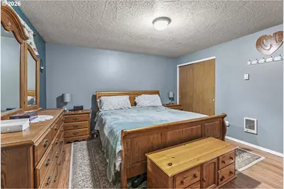 1102 S 11th Ave, Kelso, WA 98626 - Photo 21