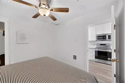 857 S 2nd St, Coos Bay, OR 97420 - Photo 19