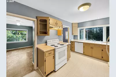 701 NE 117th St, Vancouver, WA 98685 - Photo 11