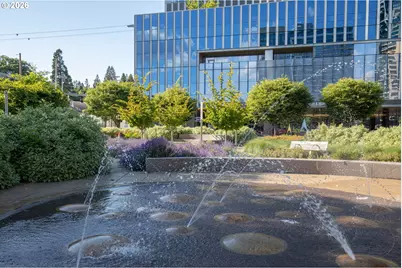 841 S Gaines St #2012, Portland, OR 97239 - Photo 41