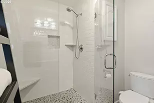 16510 Maple Cir, Lake Oswego, OR 97034 - Photo 19