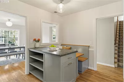 16510 Maple Cir, Lake Oswego, OR 97034 - Photo 13