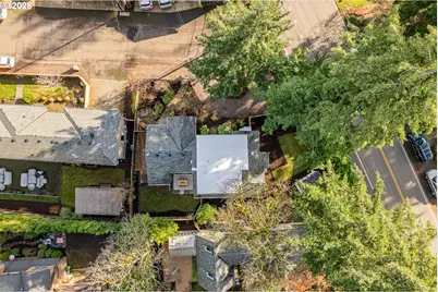 16510 Maple Cir, Lake Oswego, OR 97034 - Photo 41