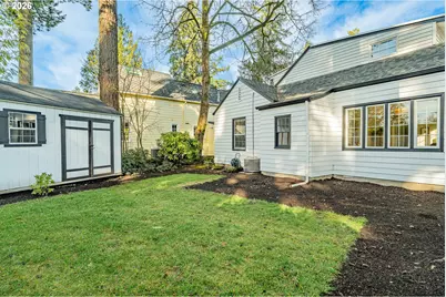 16510 Maple Cir, Lake Oswego, OR 97034 - Photo 37