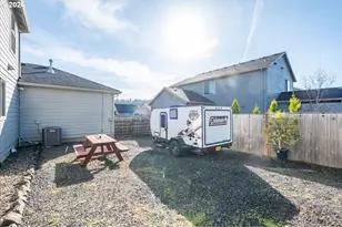 1473 Meadow Ave, Silverton, OR 97381 - Photo 35