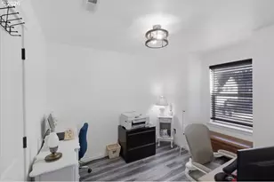 1473 Meadow Ave, Silverton, OR 97381 - Photo 23