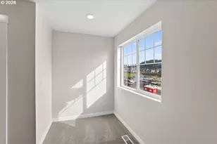 3649 SW 37th St, Gresham, OR 97080 - Photo 9