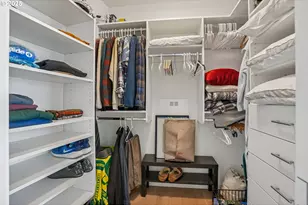 1075 NW Northrup St, Portland, OR 97209 - Photo 19