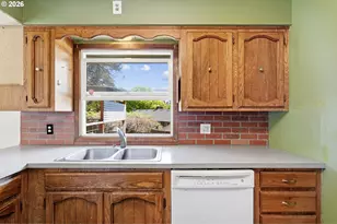 303 NW Hazel Dell Way, Vancouver, WA 98665 - Photo 9