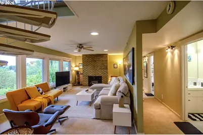 1425 NE Hillview Ct, Roseburg, OR 97470 - Photo 21