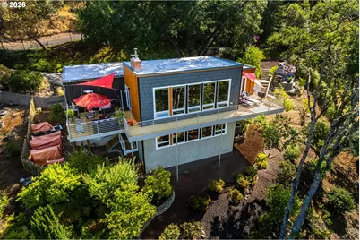 [Address not provided], Roseburg, OR 97470 - Photo 1