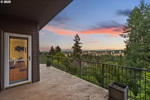 2869 SW Champlain Dr, Portland, OR 97205 - Photo 45