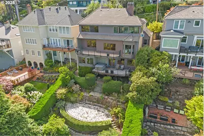 2869 SW Champlain Dr, Portland, OR 97205 - Photo 39