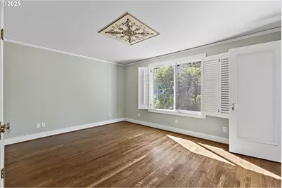 2869 SW Champlain Dr, Portland, OR 97205 - Photo 29