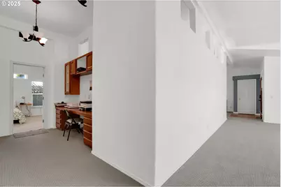 5365 Cobblestone Ln, Eugene, OR 97402 - Photo 23