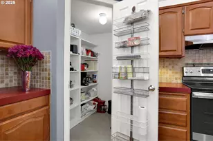 5365 Cobblestone Ln, Eugene, OR 97402 - Photo 15