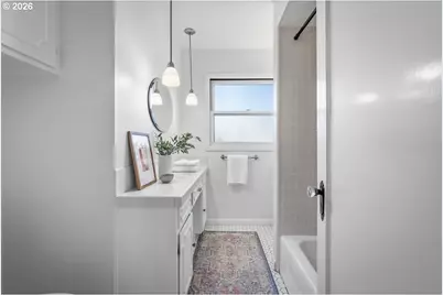 1721 NE 62nd Ave, Portland, OR 97213 - Photo 17