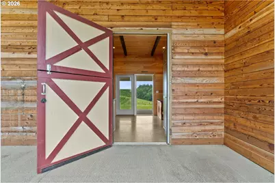 8810 NE Blackburn Rd, Yamhill, OR 97148 - Photo 7
