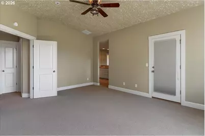 1674 Olympia Ct, Salem, OR 97304 - Photo 43