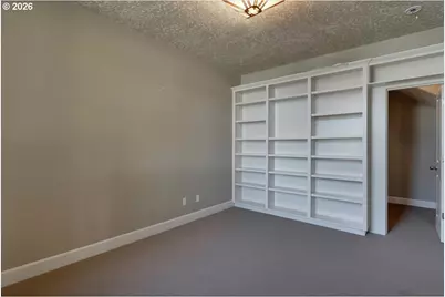 1674 Olympia Ct, Salem, OR 97304 - Photo 13