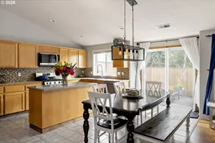 206 Hauser Ct, Molalla, OR 97038 - Photo 25