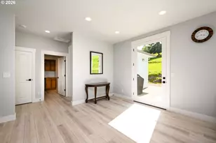 384 Ladybug Ln, Roseburg, OR 97470 - Photo 11