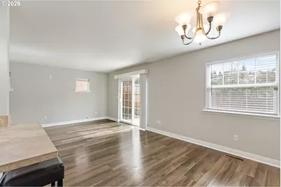 1463 Four Seasons Dr, Roseburg, OR 97470 - Photo 19