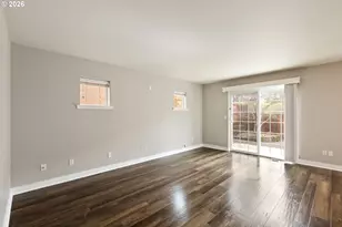 1463 Four Seasons Dr, Roseburg, OR 97470 - Photo 11