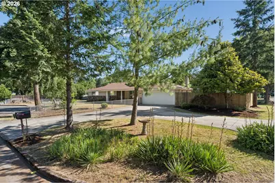16890 SE Carmel Ct, Milwaukie, OR 97267 - Photo 37