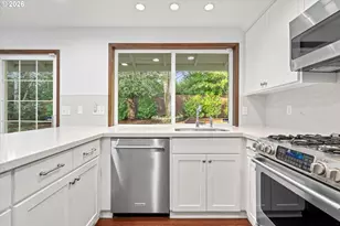 11255 SW Viewmount Ct, Tigard, OR 97223 - Photo 15