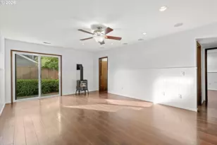 11255 SW Viewmount Ct, Tigard, OR 97223 - Photo 31