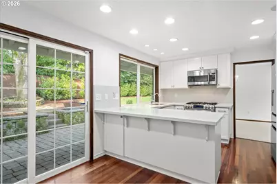 11255 SW Viewmount Ct, Tigard, OR 97223 - Photo 19