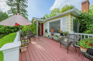 572 Dillard Gardens Rd, Winston, OR 97496 - Photo 1