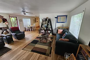 572 Dillard Gardens Rd, Winston, OR 97496 - Photo 5