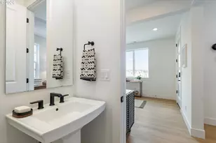 6483 NW Olympic Ln, Camas, WA 98607 - Photo 9