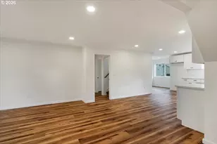 4623 NE Sumner St, Portland, OR 97218 - Photo 7